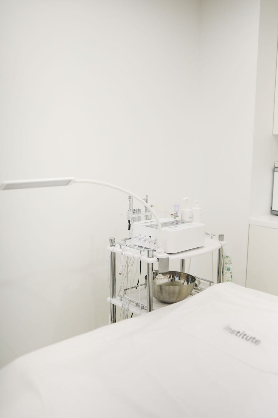 EMS Body Contouring treatment, illustrative photo